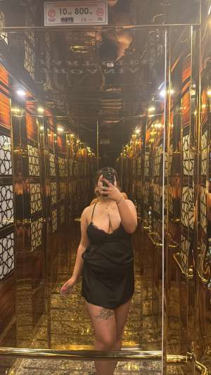 Sevgili Tadında Samsun escort İZEL